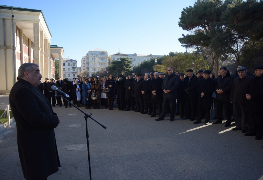 Azərbaycan Tibb Universitetində 20 Yanvar şəhidlərinin xatirəsi yad edildi