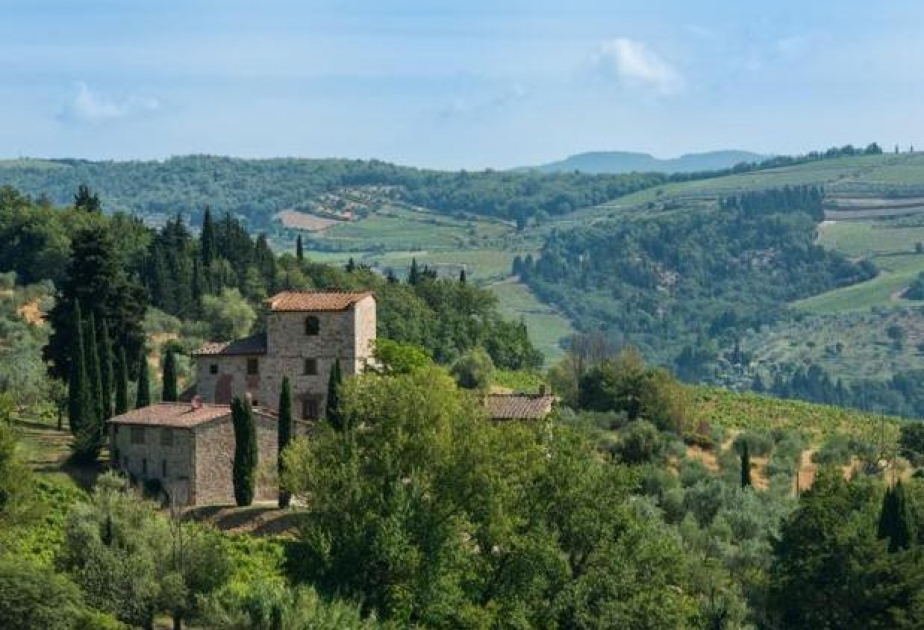 Live like Michelangelo: Artist's Tuscan villa is up for sale
