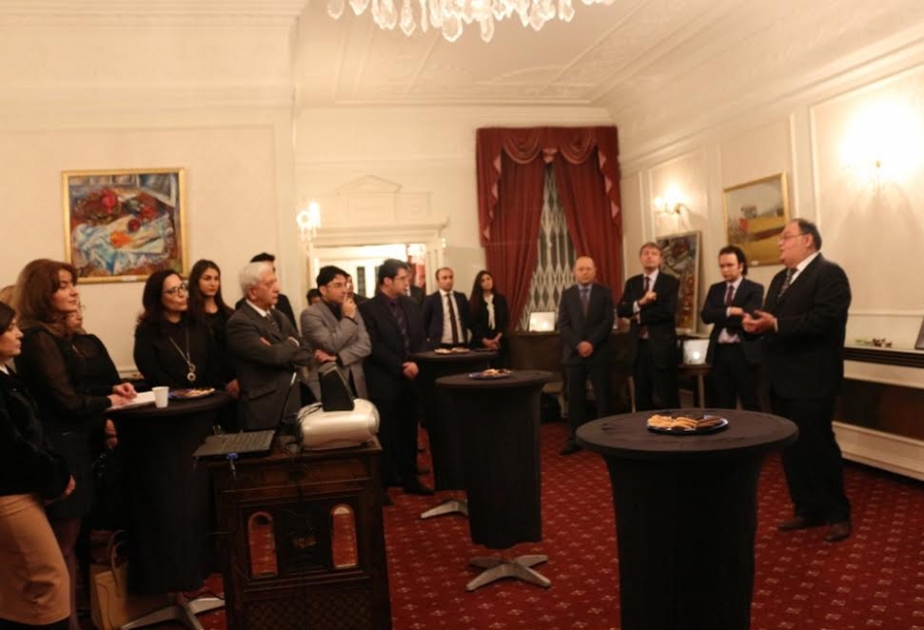 Londonda Qanlı Yanvar faciəsi ehtiramla yad edilib
