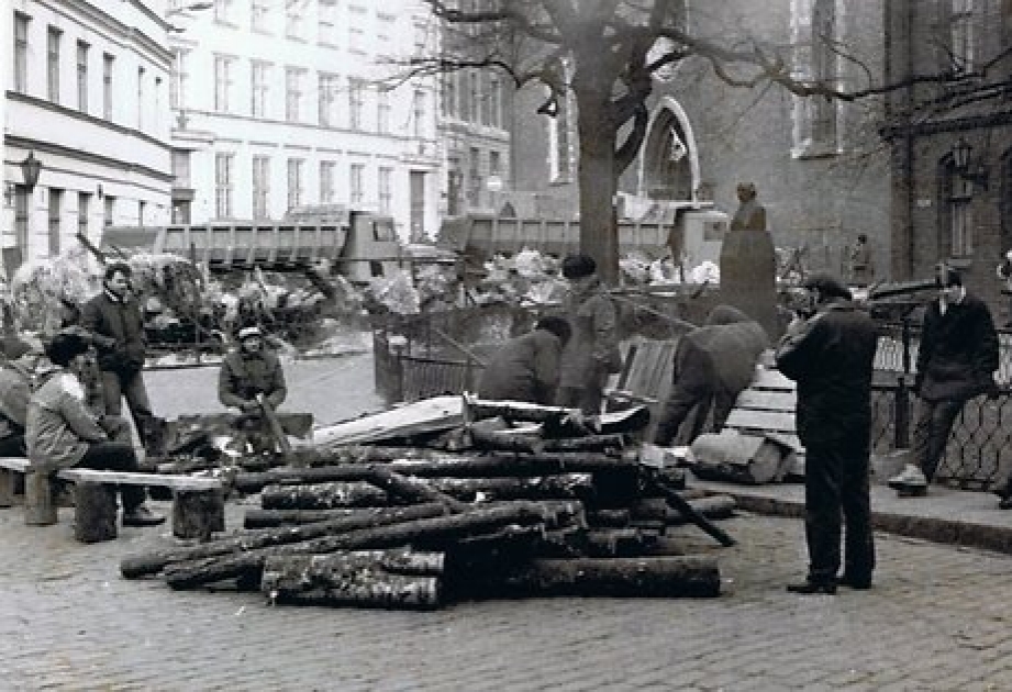 В Латвии почтили память защитников баррикад 1991 года