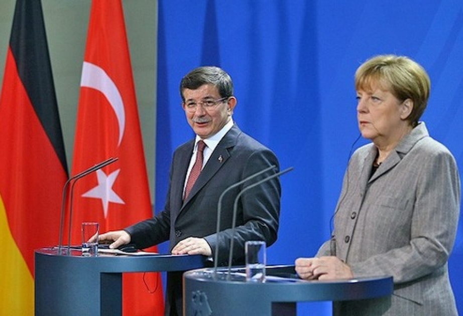 Анкара хочет гарантий выплаты ей 3 миллиардов евро на решение проблемы беженцев