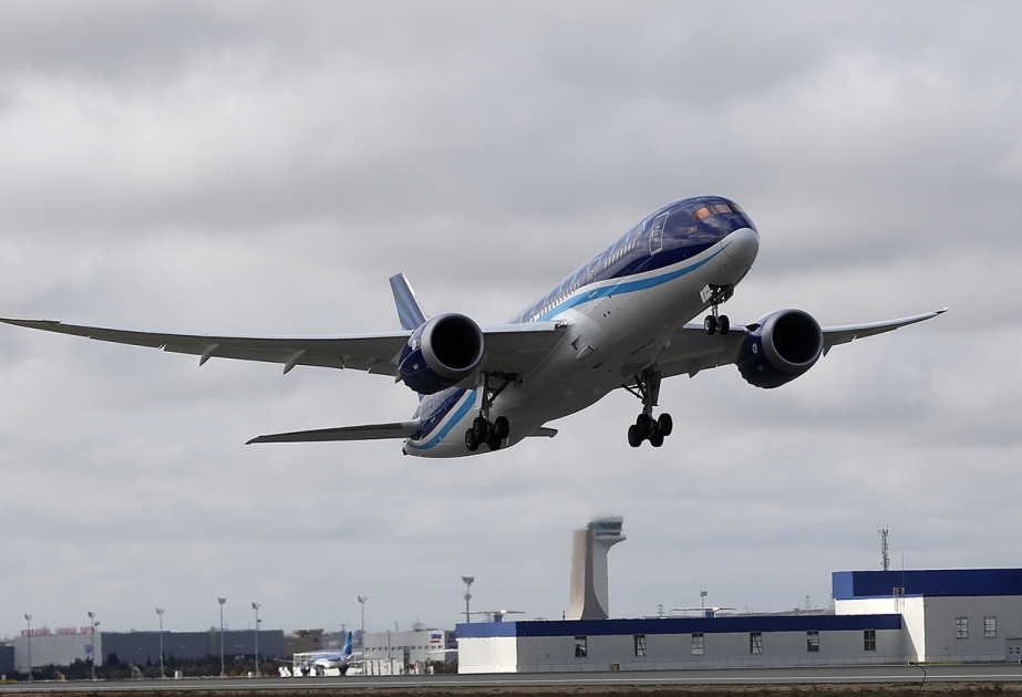 AZAL cancels Baku-Aktau flight