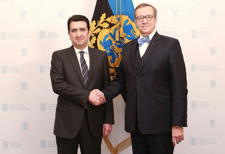 Новоназначенный посол Азербайджана в Эстонии вручил Президенту страны свои верительные грамоты
