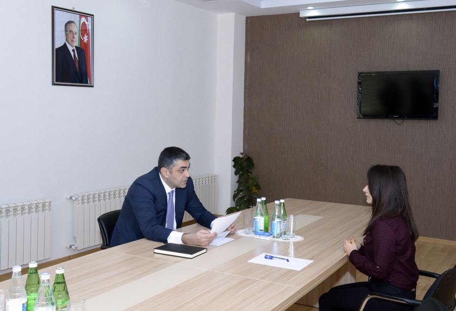 Министр связи и высоких технологий принял в Лянкяране граждан из южного региона