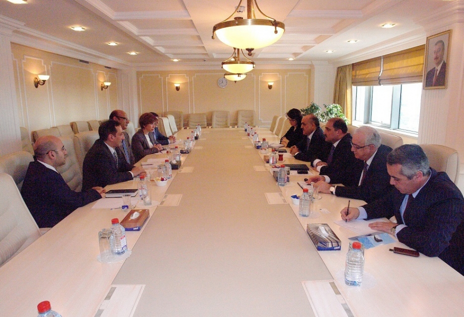 Azerbaijani Minister meets Asian Development Bank delegation