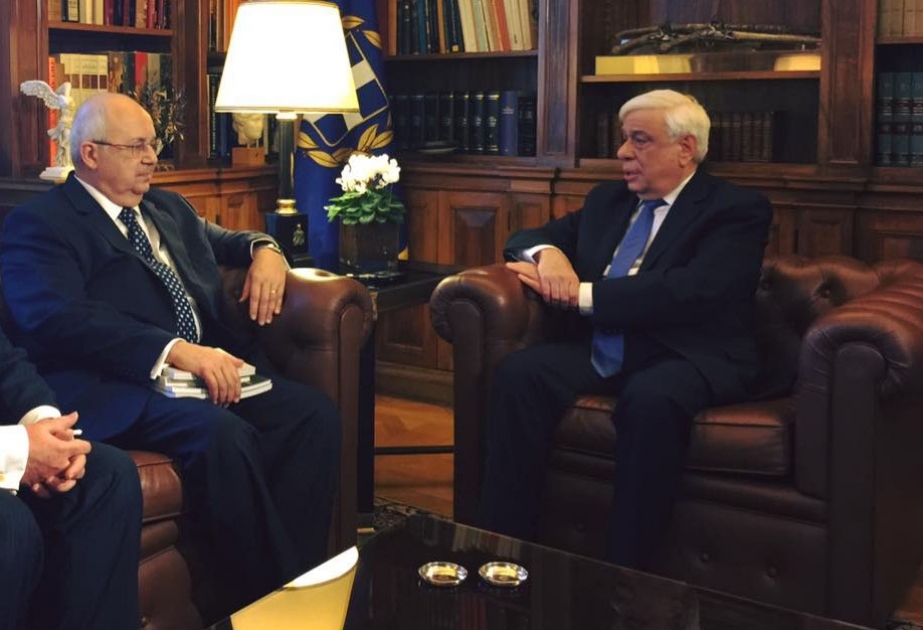 Greek President meets with members of Nizami Ganjavi International Center
