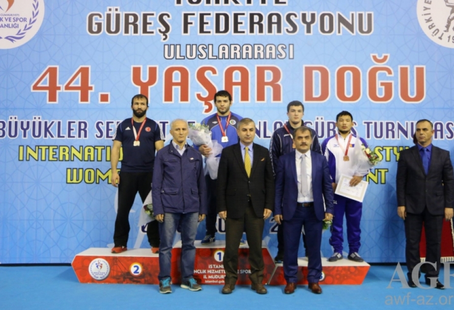 Azerbaijani wrestlers win 8 medals in Istanbul