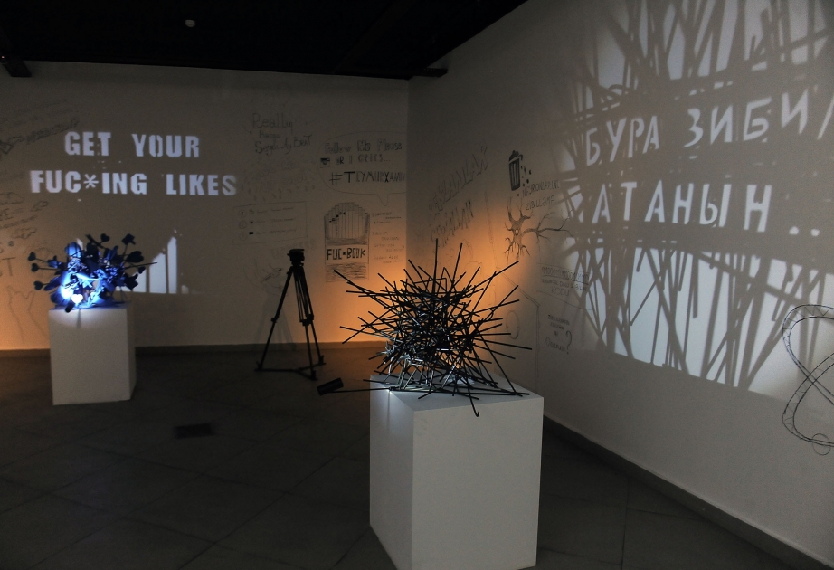 В галерее YAY состоялось открытие персональной выставки Рашада Алекперова Something From Nothing