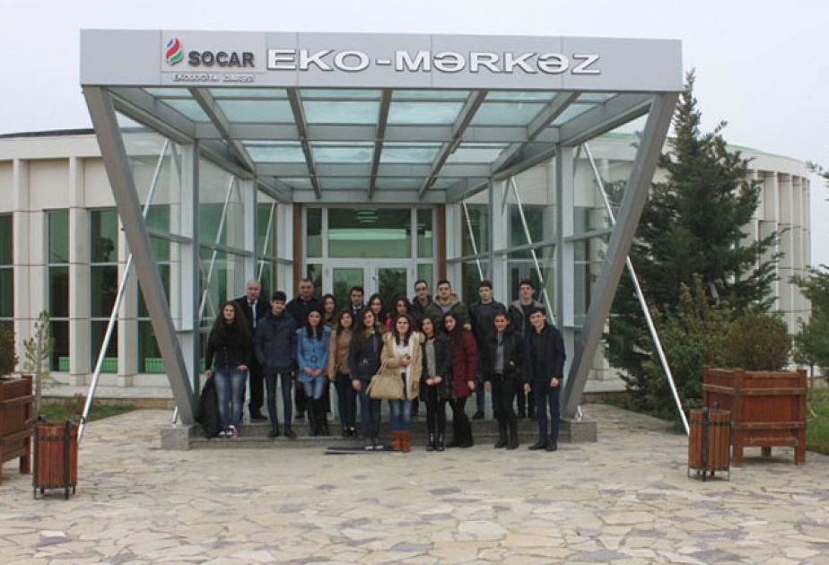 Ekologiya və Ətraf Mühitin Davamlı İnkişafı klubunun üzvləri SOCAR-ın Eko-parkında olublar
