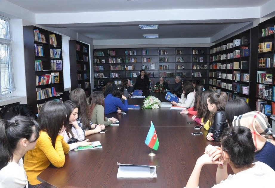 В АУЯ состоялась презентация учебника “Exercises on English Verbals"