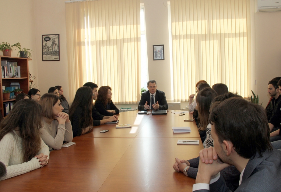 Çexiya səfirliyi BSU-da silsilə mühazirələr təşkil edib