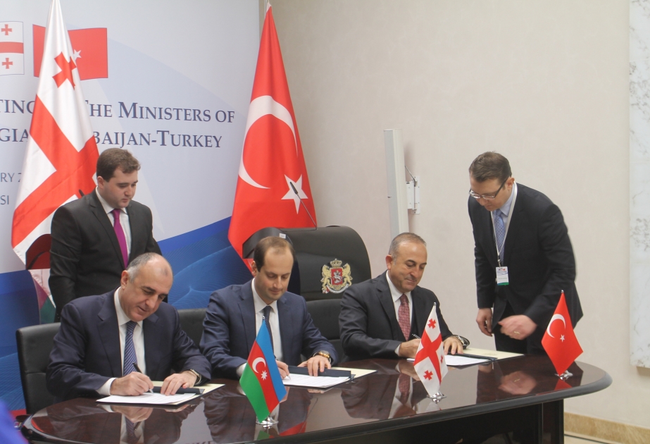 Министры иностранных дел Азербайджана, Грузии и Турции подписали Совместную Декларацию ВИДЕО
