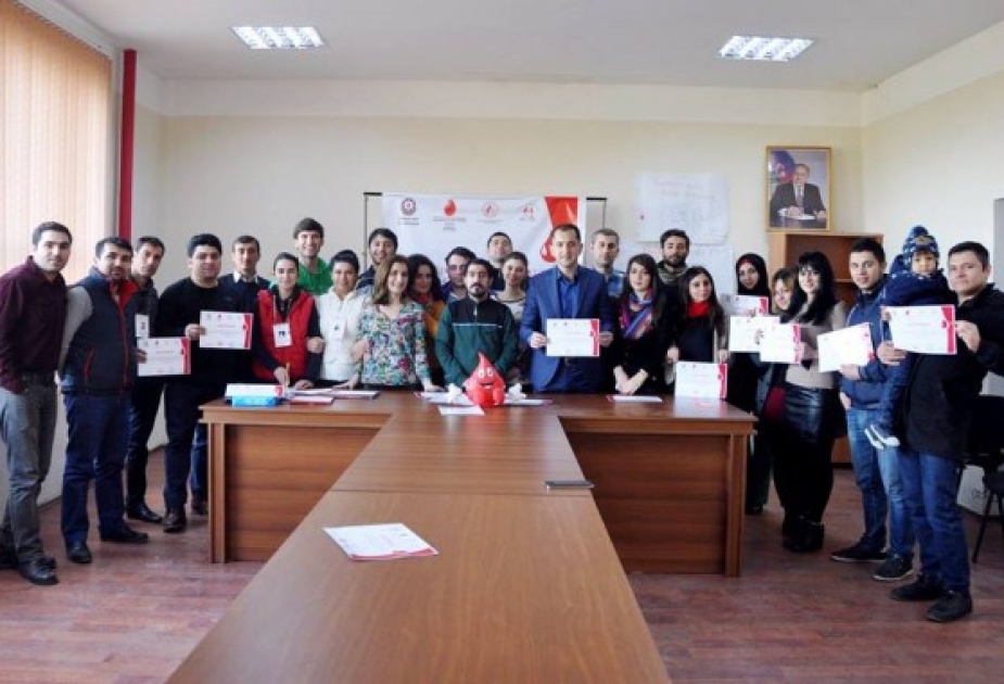 Gənc qan donorlarının qış düşərgəsi başa çatıb