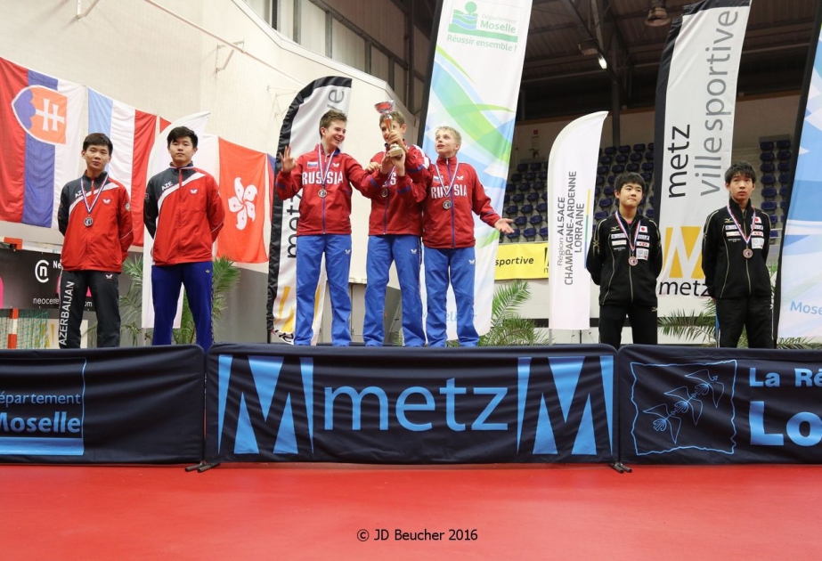 Stolüstü tennisçilərimiz Fransada keçirilən açıq Premium turnirində gümüş medal qazanıblar