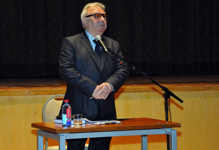 Heydər Əliyev Sarayında Xocalı faciəsi qurbanlarının xatirəsi anılıb