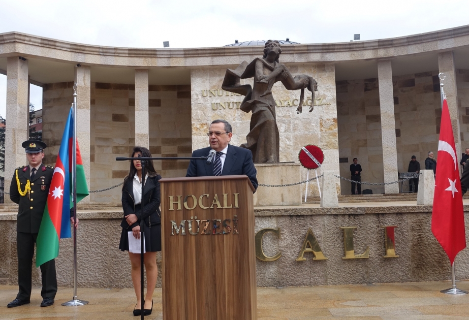 Ankarada keçirilən anım mərasiminin iştirakçıları Xocalı soyqırımı barədə məlumatlandırılıblar
