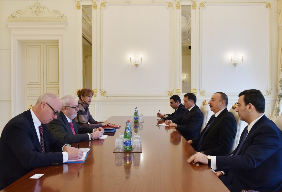 Aserbaidschans Präsident Ilham Aliyev empfängt PACE-Präsident VIDEO
