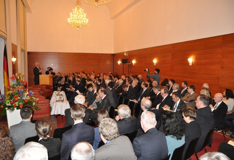 Symposium "Stabilität und Sicherheit im Südkaukasus Perspektiven deutsch-aserbaidschanischer Zusammenarbeit"