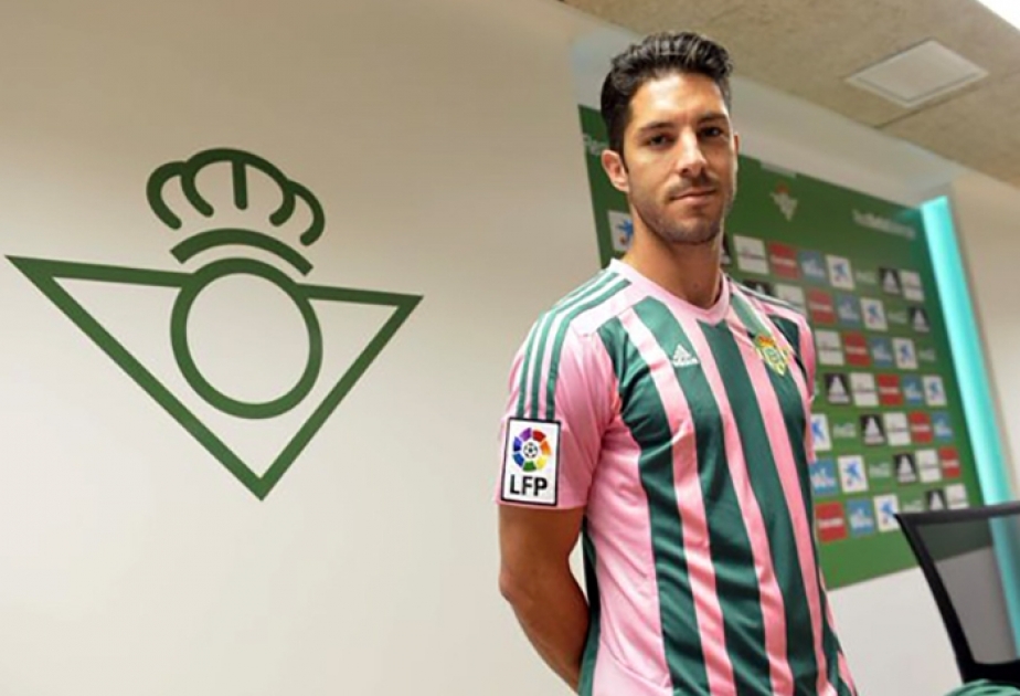 “Betis” klubu “Qranada” ilə oyuna yaşıl-çəhrayı rəngli formada çıxacaq