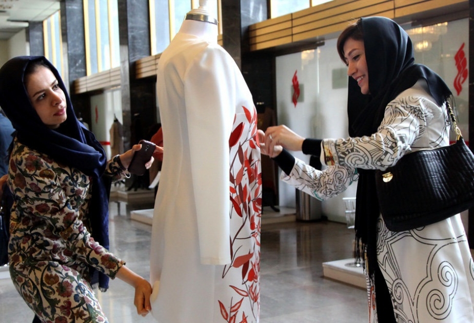 مهرجان فجر الدولي الخامس للأزياء بطهران