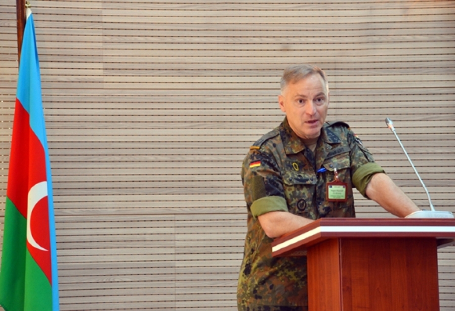 NATO-nun mobil qrupu tərəfindən təlim kursu keçirilib