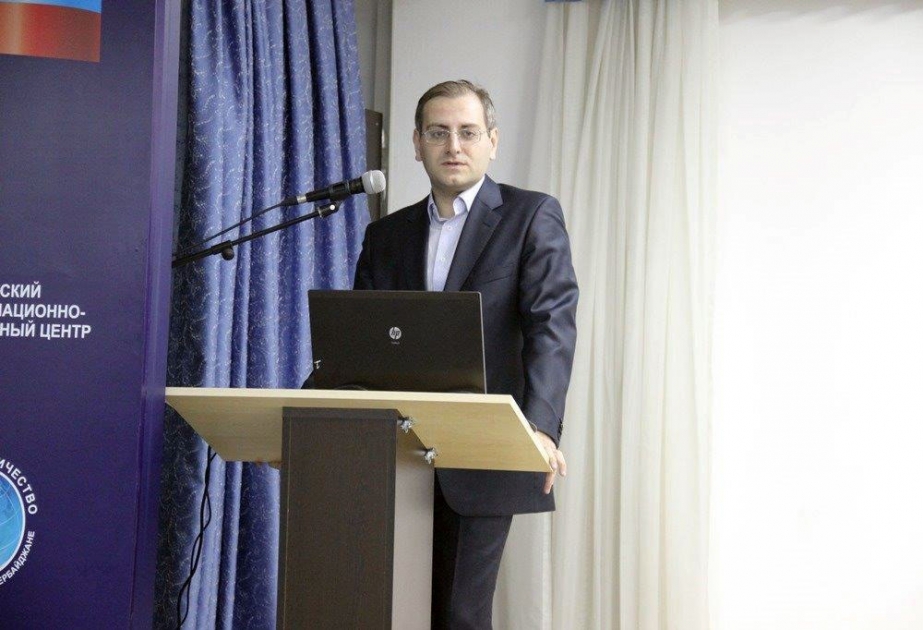 Бакинским школьникам рассказали об археологе и художнике Иване Щеблыкине