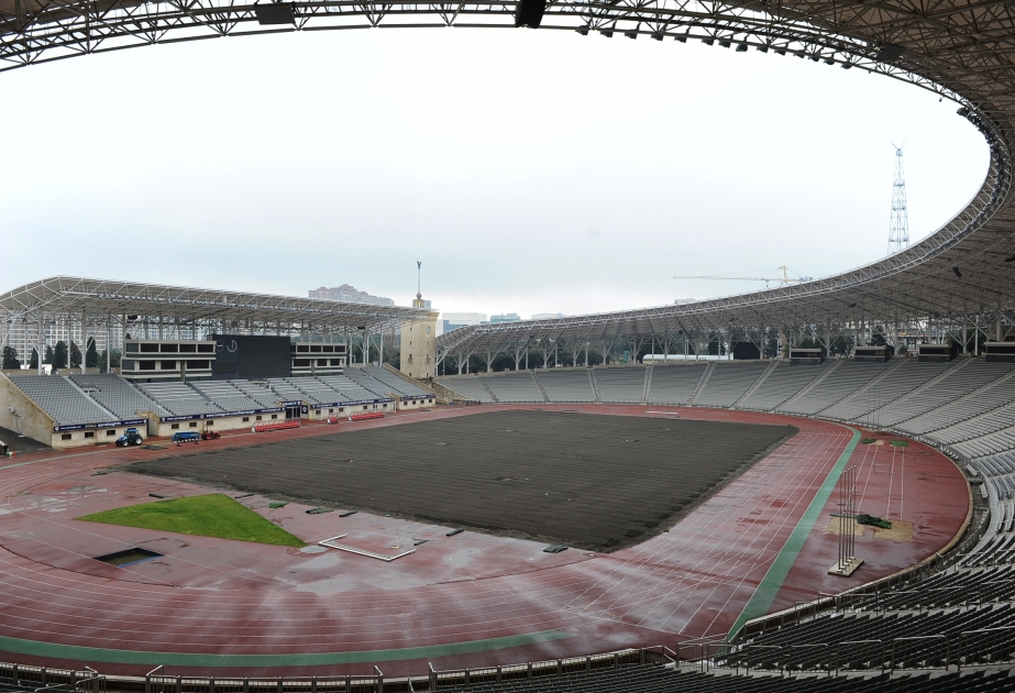Tofiq Bəhramov adına Respublika Stadionunun torpaq qatı və ot örtüyü dəyişdirilir