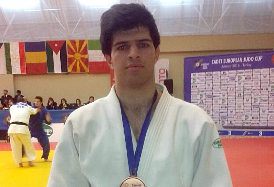 Azerbaijan’s junior judo fighters claim 9 medals in Antalya