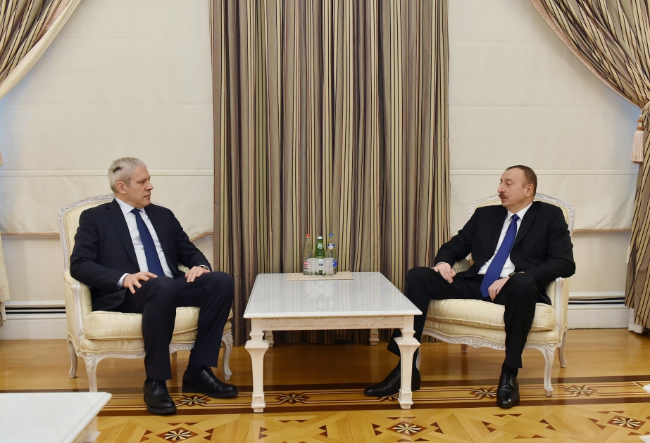 伊利哈姆•阿利耶夫总统接见塞尔维亚前总统鲍里斯•塔迪奇