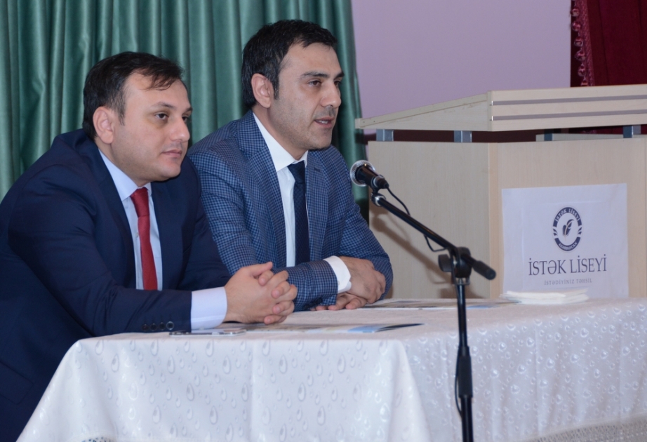 Встречи сотрудников UNEC с будущими студентами