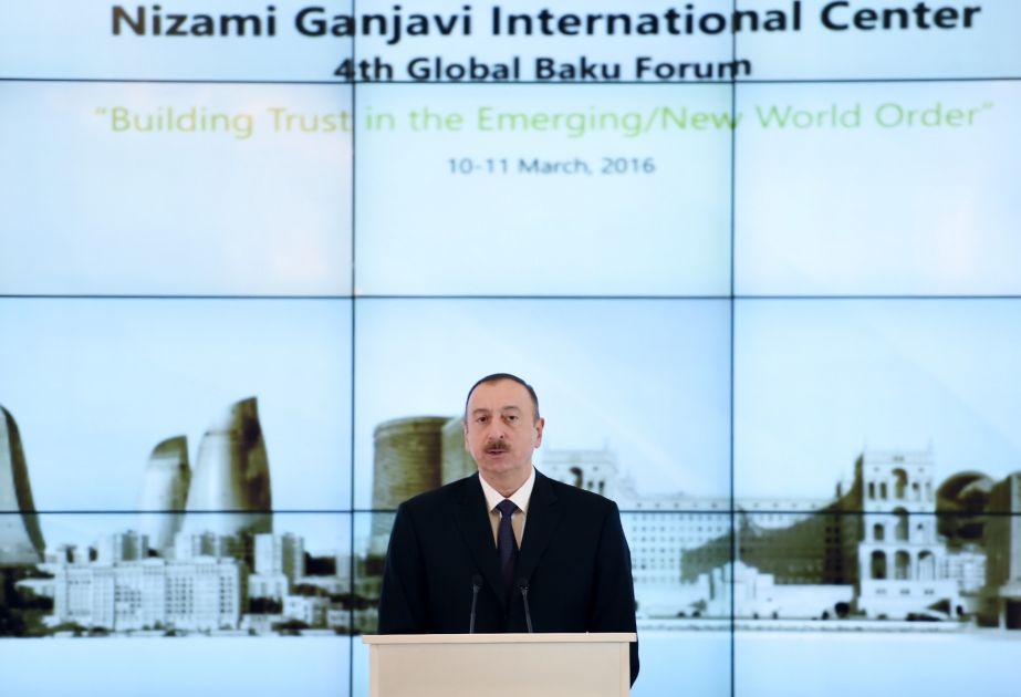 Bakıda “Çoxqütblü dünyaya doğru” mövzusunda IV Qlobal Forum keçirilir  Azərbaycan Prezidenti İlham Əliyev Forumun açılışında iştirak edib [YENİLƏNİB]