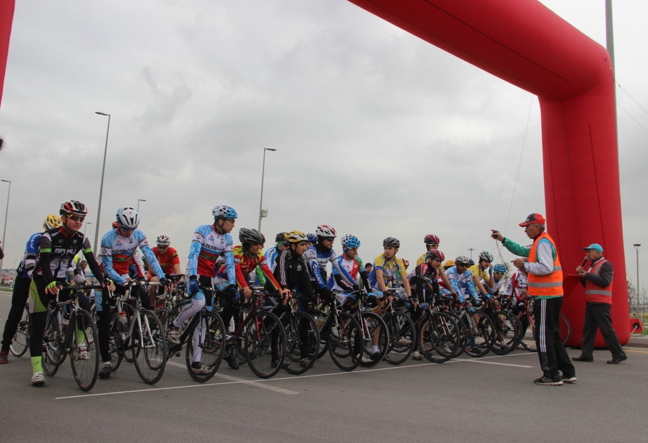 Velosiped idmanı üzrə açıq birinciliyin qalibləri müəyyənləşib