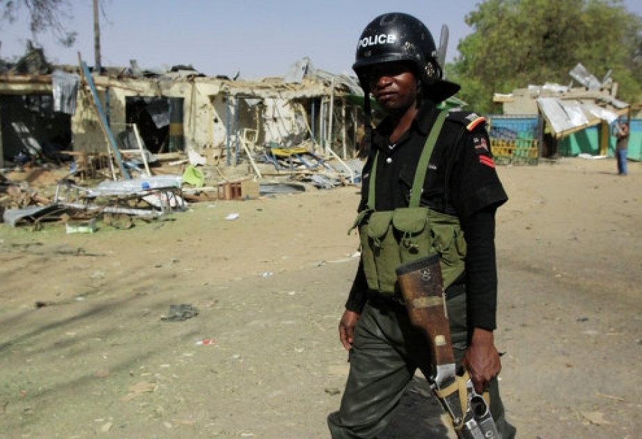 Nigeria mosque bombers kill 22