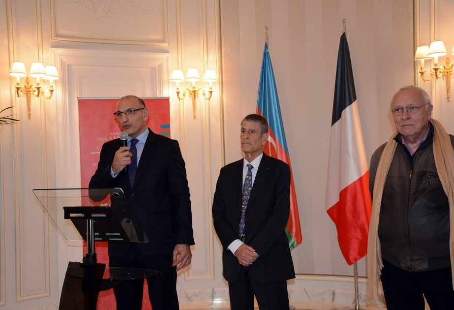 Paris : présentation du livre «Les douze pierres de Quba»