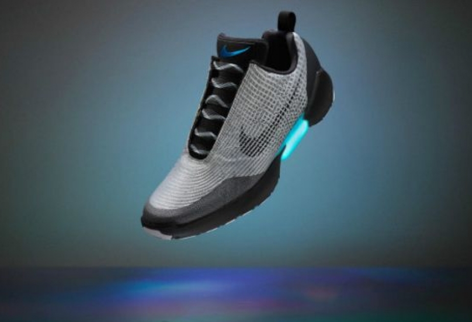 Nike представила самошнурующиеся кроссовки