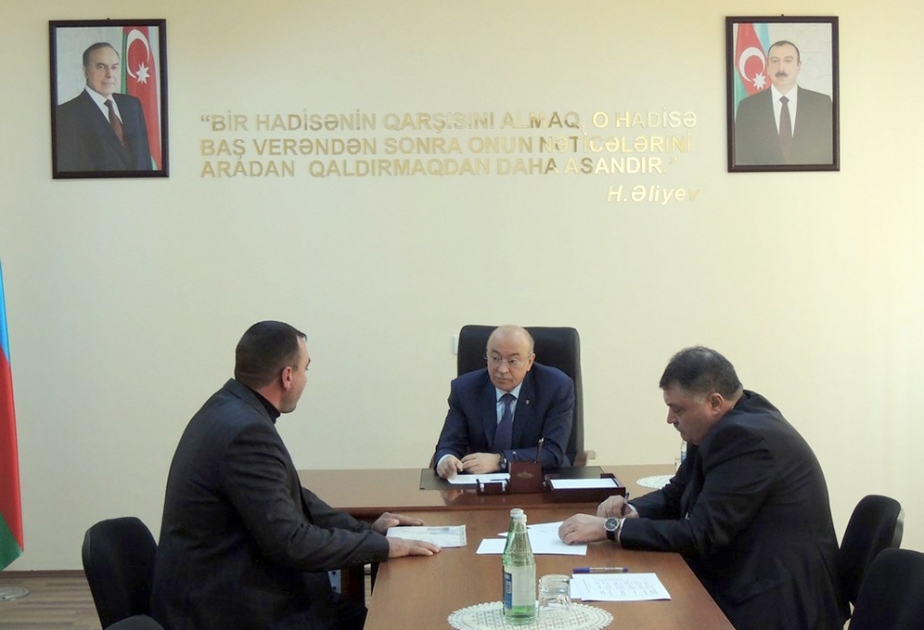 Министр по чрезвычайным ситуациям выслушал обращения граждан в Агджабеди ВИДЕО