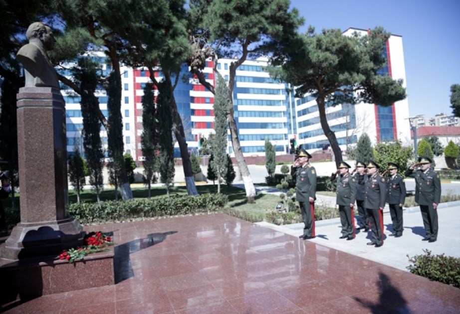 Müdafiə Nazirliyinin rəhbərliyi hərbi hospitalda olub