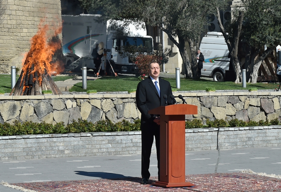 Prezident: Minsk qrupunun həmsədrləri Ermənistana təzyiq etmək əvəzinə, ona himayədarlıq edirlər