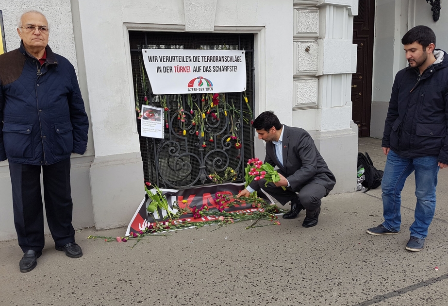 Soydaşlarımız Vyanada Türkiyədə törədilmiş terror aktlarının qurbanlarını anıblar