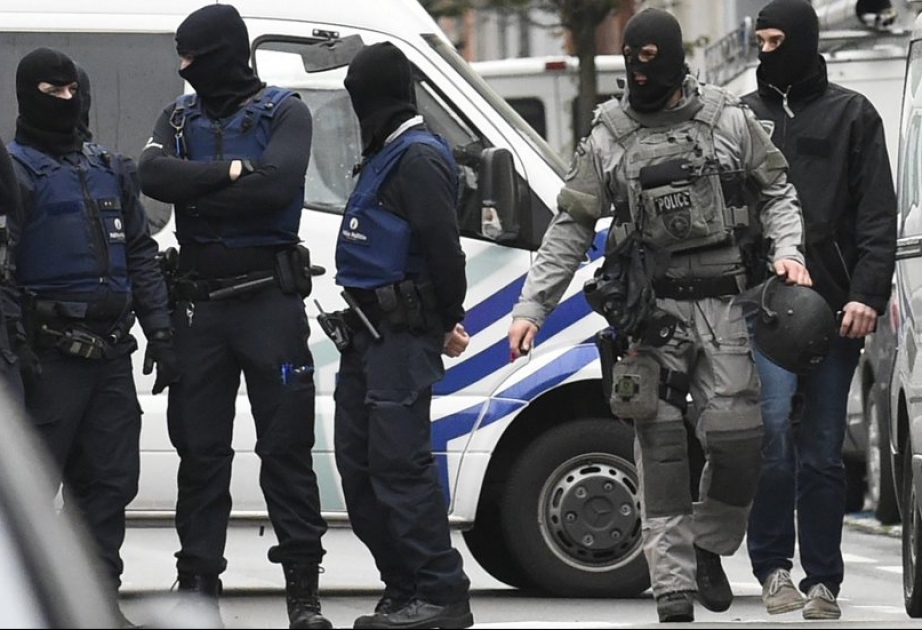 Бельгийская прокуратура: В аэропорту находились три террориста