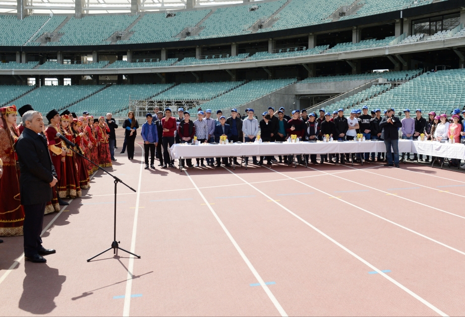 Naxçıvanlı məktəblilər Bakı Olimpiya Stadionunda olublar