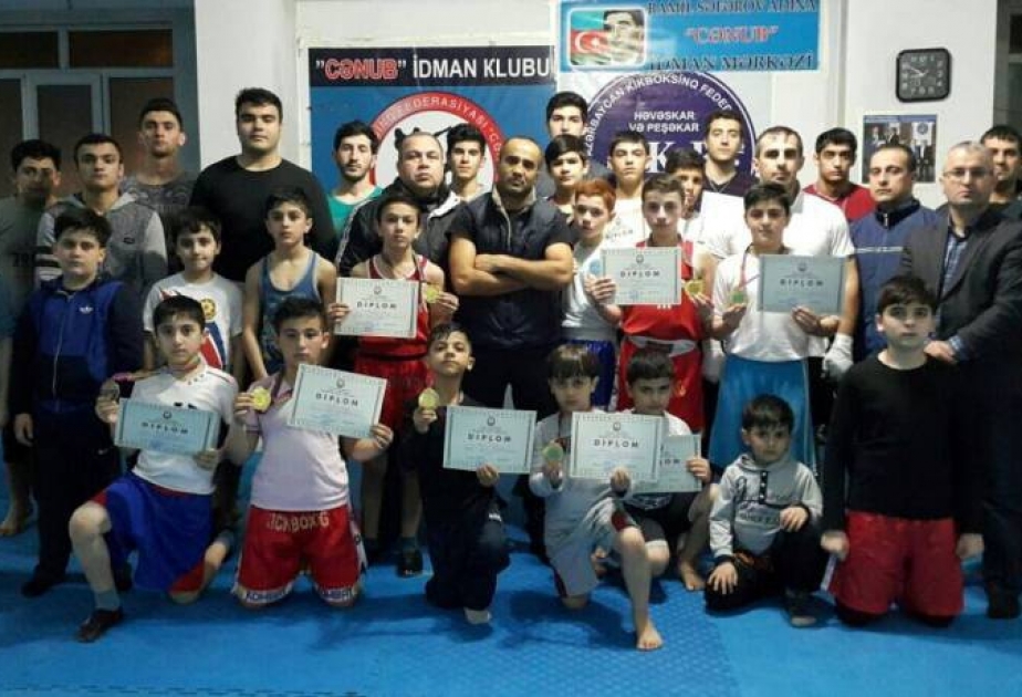 Kikboksinq üzrə açıq Binəqədi birinciliyinin qalibləri müəyyənləşib