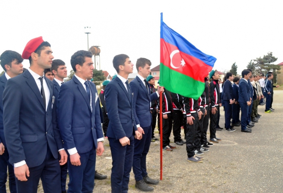Xəzər rayonu məktəbliləri arasında “Şahin” hərbi–idman oyununun final mərhələsinin qalibləri məlum olub