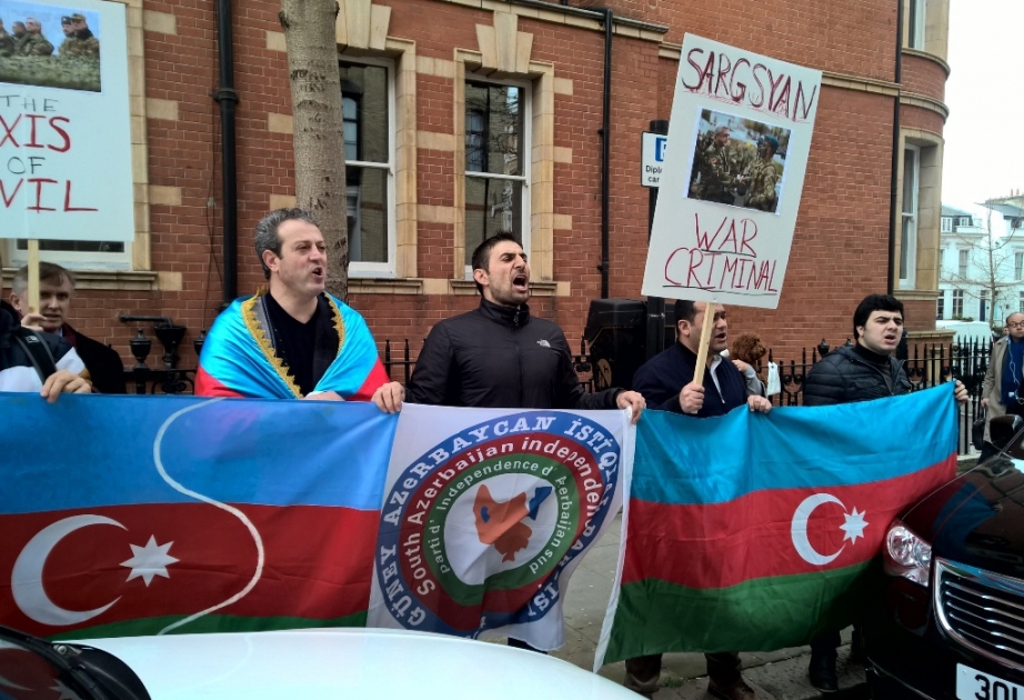 Ermənistanın təxribatçı əməllərinə qarşı Londonda etiraz aksiyası keçirilib VİDEO