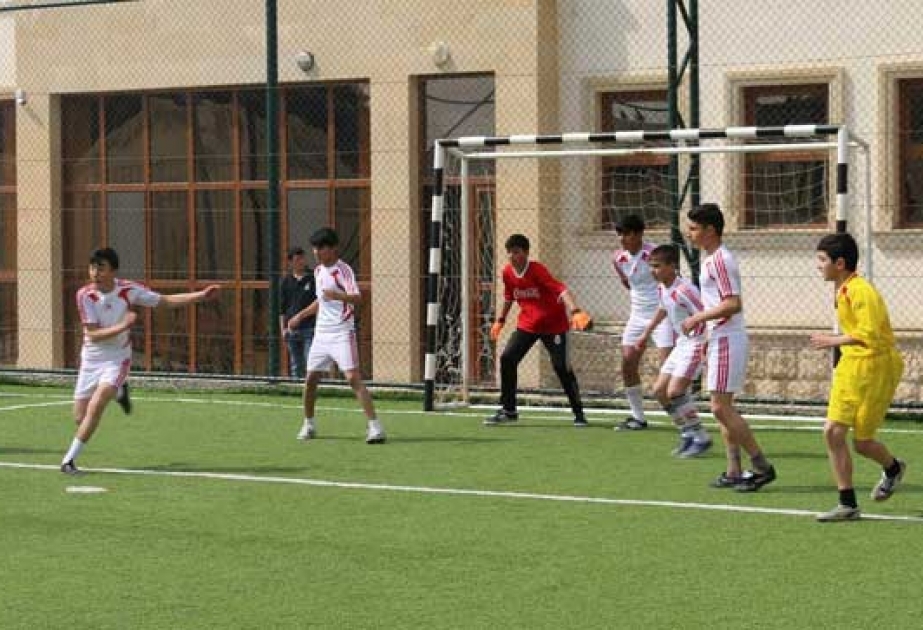 Məktəblilərin Bakı şəhəri üzrə mini futbol çempionatı