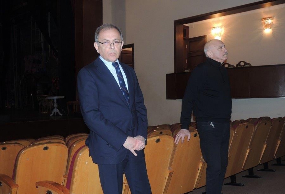 Коллектив Русского драматического театра провел собрание в поддержку политики Президента Азербайджана