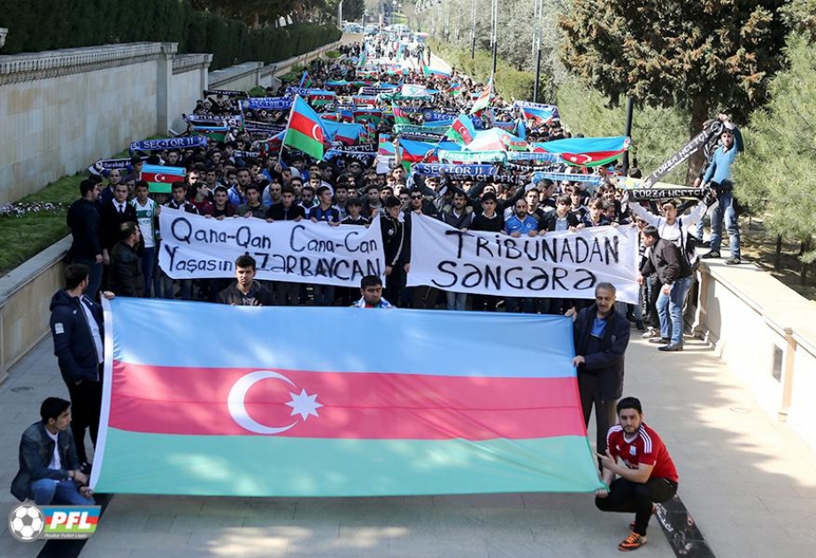 Futbol azarkeşləri Azərbaycan Silahlı Qüvvələrinə dəstək nümayış etdiriblər