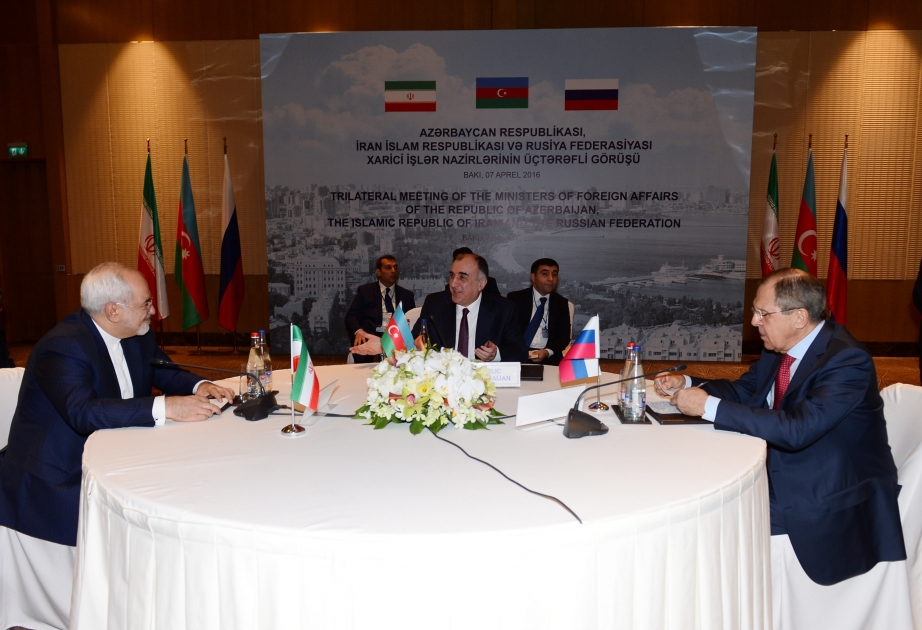 В Баку состоялась трехсторонняя встреча министров иностранных дел Азербайджана, Ирана и России [ОБНОВЛЕНО]