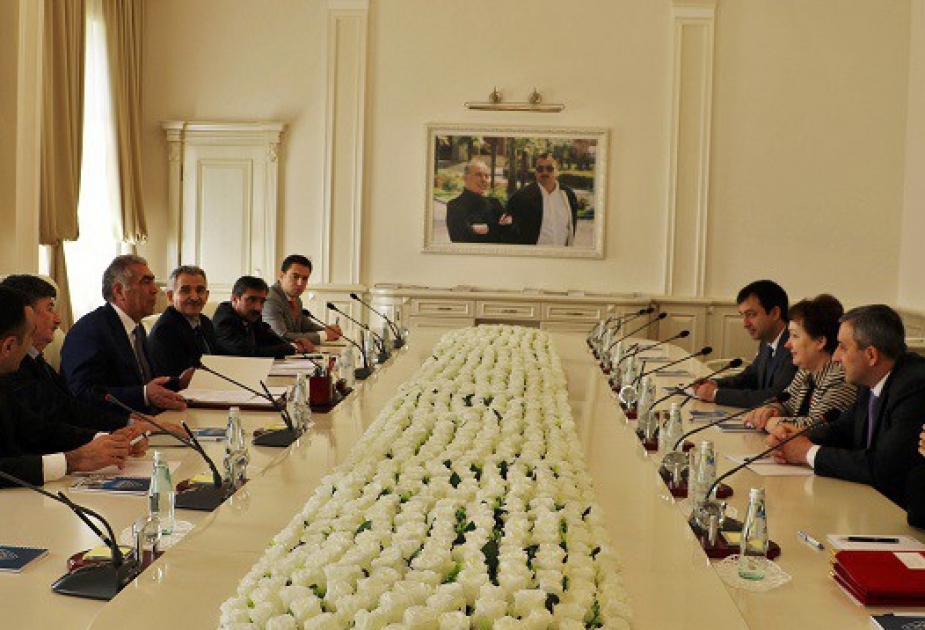 Azeravtoyol signs $140m loan deal with WB