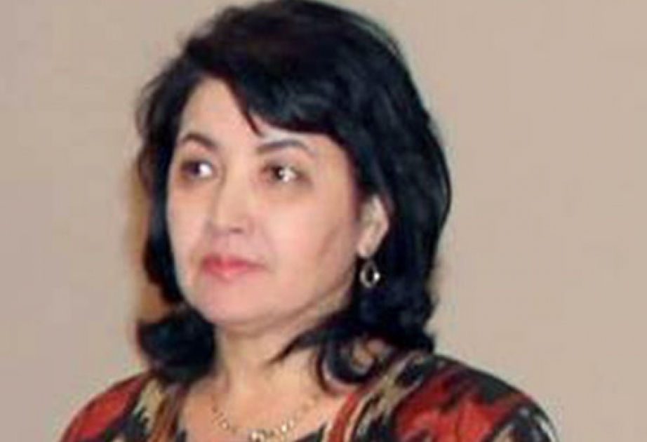 Özbək şairi: Ermənilər təcavüzkar əməllərindən əl çəkməlidirlər